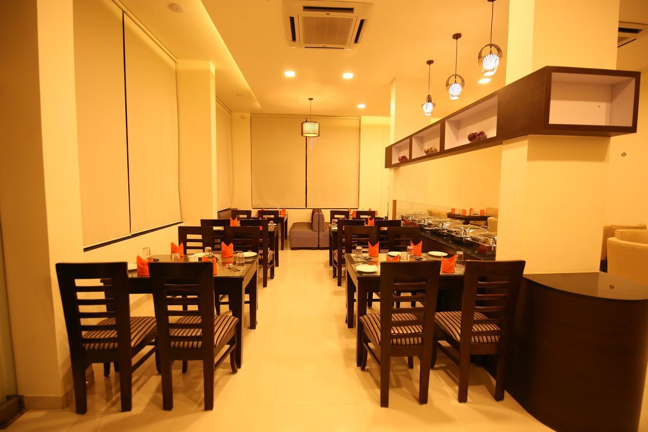 Mastiff Hotel Karwar By Othpl, Formerly Citrus Hotel Karwar Exteriör bild